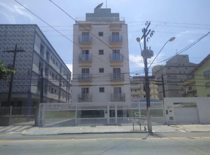 Apartamento Enseada Apartment Гуаружа Екстериор снимка